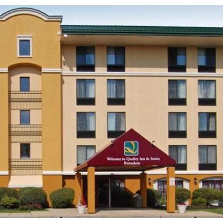 Quality Inn&Suites Bensalem Exterior foto